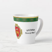 Brennan Irish Shield & Tartan Personalisiert Milchtasse (Rechte Ecke)