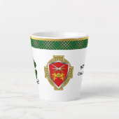 Brennan Irish Shield & Tartan Personalisiert Milchtasse (Vorderseite)