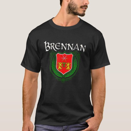 Brennan Nachname Irish Nachname Brennan Familienbe T-Shirt (Vorderseite)