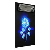 Brennen der blauen Rose Mini Klemmbrett (Schrägansicht)