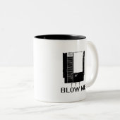 BRENNEN SIE MICH DURCH ZWEIFARBIGE TASSE (VorderseiteRechts)