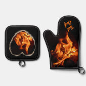 Brennende Herzen auf Feuer heiße Flammen Ofenhandschuh & Topflappen-Set (Vorderseite)