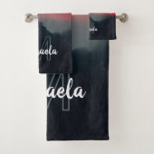 Brennende Wolken, Nebel und Berge Monogramm Badhandtuch Set (Insitu)