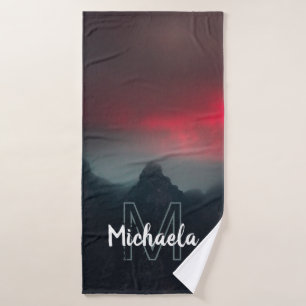 Brennende Wolken, Nebel und Berge Monogramm Badhandtuch Set
