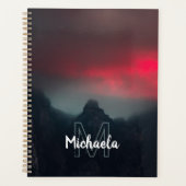 Brennende Wolken, Nebel und Berge Monogramm Planer (Vorderseite)