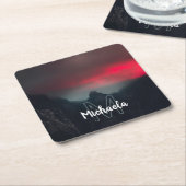 Brennende Wolken, Nebel und Berge Monogramm Rechteckiger Pappuntersetzer (angewinkelt)