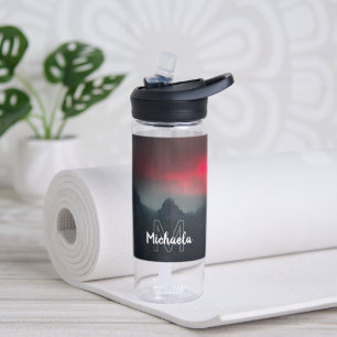 Brennende Wolken, Nebel und Berge Monogramm Trinkflasche