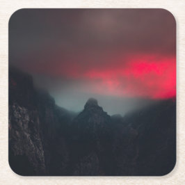 Brennende Wolken, Nebel und Berge Rechteckiger Pappuntersetzer