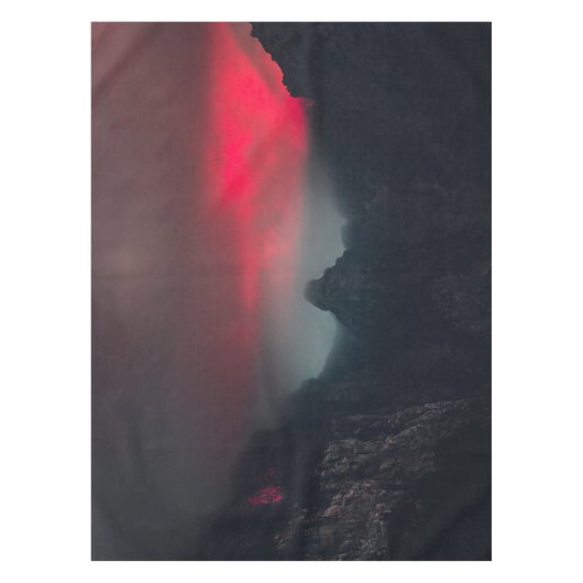 Brennende Wolken, Nebel und Berge Tischdecke (Vorderseite)