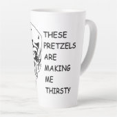 Bretzel-Gesichtspunkt-Tasse Milchtasse (Rechte Ecke)