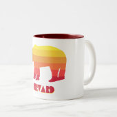 Brevard North Carolina Rainbow Bear Zweifarbige Tasse (VorderseiteRechts)