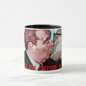 Brezhnev- u. Honecker-Kuss, Ostseiten-Galerie, Tasse (Zentrum)