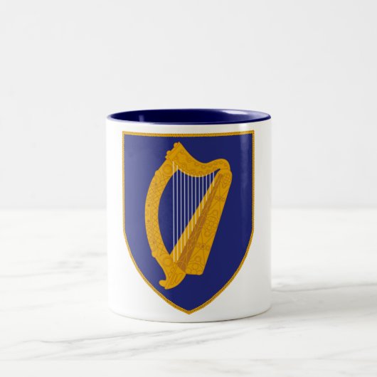 Brian Boru Harp - Symbol Irlands Zweifarbige Tasse (Mittel)