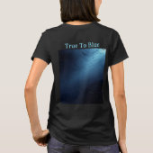 "Brianna Blue" Frauen in Kohle T-Shirt (Rückseite)