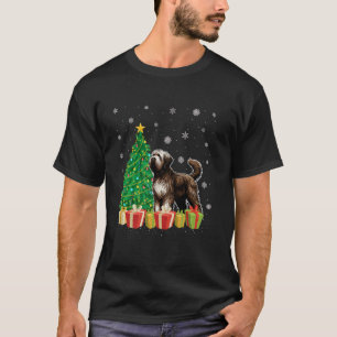 Briard Dog Xmas Tree Lighting Weihnachtsmannmütze T-Shirt