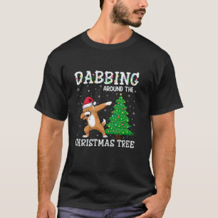 Briard Hund Weihnachtsmannmütze Dabbing rund um di T-Shirt