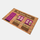 Brick House mit rosa Tor, benutzerdefinierter Text Fußmatte (Schrägansicht)