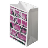 BRICK WALL MITTLERE GESCHENKTÜTE (Rückseite Schrägansicht)