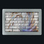 BRICK WALL RECHTECKIGE GÜRTELSCHNALLE<br><div class="desc">Ein digitales Kunstdesign von Graffiti auf einer weißen Ziegelwand.</div>