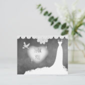 Bridal Gown auf Chalkboard mit Lace & White Dove Postkarte (Stehend Vorderseite)
