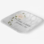 Bridal Hydrangea Bouquet auf weißem Satin Pappteller (Gewinkelt)