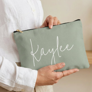 Bridal shower gift, Custom sage pouch for her mom Zubehörtasche