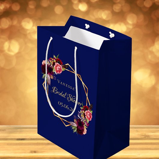 Bridal Shower navy blue florals burgundy Mittlere Geschenktüte