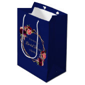 Bridal Shower navy blue florals burgundy Mittlere Geschenktüte (Vorderseite Schrägansicht)