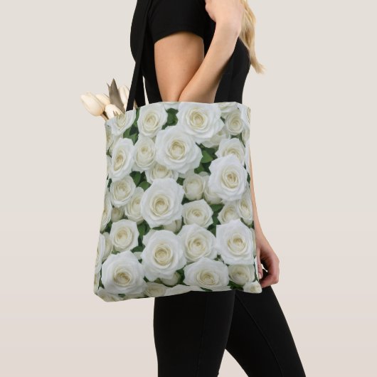 Bridal White Rose Tasche (Von Nahem)