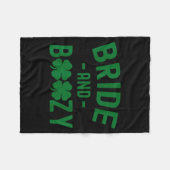 Bride And Boozy Irish St Patrick's Day Funny Shamr Fleecedecke (Vorderseite (Horizontal))