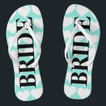 BRIDE Aquamarin Blue Wedding Brautparty Bride Badesandalen<br><div class="desc">Lächeln Sie ihr Gesicht,  wenn sie diese lustigen Flip-Flops erhält,  vergewissern Sie sich,  dass sie die passende Tasche,  wird sie Liebe dieses fabelhafte Geschenk!  Suchen Sie nach koordinierenden Bräutigam Flip Flops,  es macht den perfekten Jack und Jill Party Geschenk Set!  Alle Teile der BRIDE & CO. Sammlung.</div>