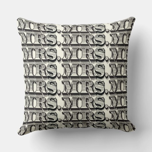 Bride Black und Ivory Mrs Typografie Pattern Kissen (Rückseite)