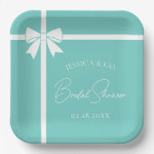 Bride & Co Elegantes Brautparty mit weißem Bow Rib Pappteller (Vorderseite)