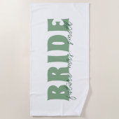 Bride Future Frau Individuelle Name White und Gree Strandtuch (Vorderseite)