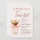 Bride in a Tini Bit QR Code Bridal Shower Einladung (Vorderseite)