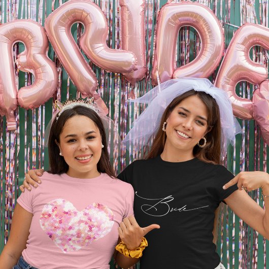 Bride Modern Elegante Script Typografy Wedding T-Shirt