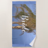 Bride Palm Trees Strandtuch (Vorderseite)