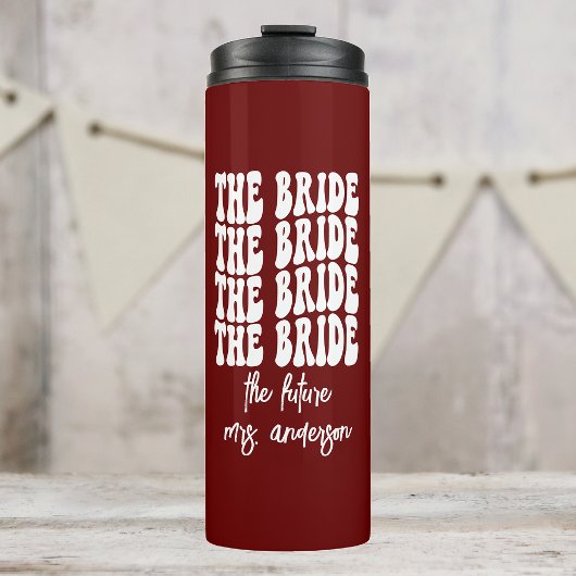 Bride Red Groovy Retro Personalisiert Bachelorette Thermosbecher