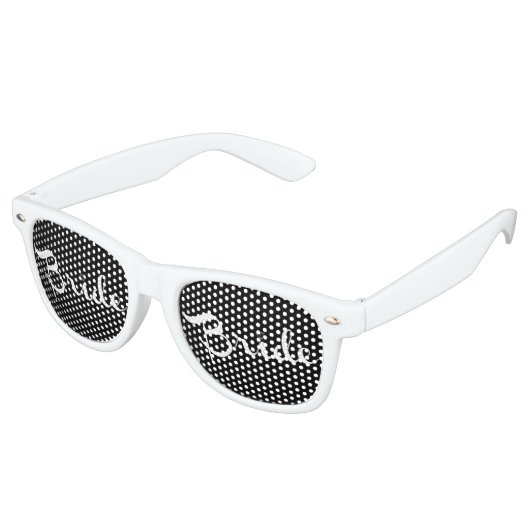 Bride Retro Script White Sonnenbrille (Schrägansicht)