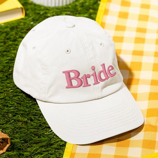Bride Simple Modern Typografy Wedding Custom Bestickte Baseballkappe