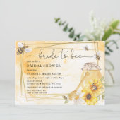Bride To Bee Honeybee Floral Bridal Shower Einladung (Stehend Vorderseite)