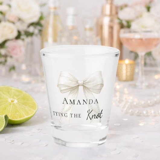 Bride tying the knot ivory bow Bachelorette Schnapsglas