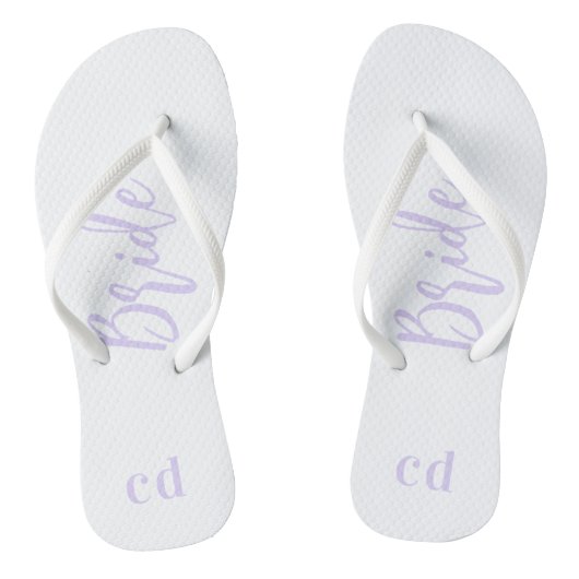 Bride, weiß violette Lava Monogramm Initialen Badesandalen (Fußbett)