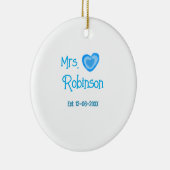 Bride zu Mrs. Name Datum blau Herz Wassercolo Keramik Ornament (Rechts)