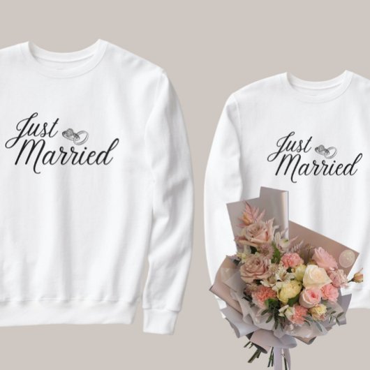 Bride's Just Married Matching Honeymoon Outfit T-Shirt