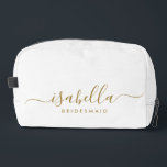 Bridesmaid Gift Gold Name Waschbeutel<br><div class="desc">Diese Bridesmaid-Accessoires-Tasche enthält eine handgeschriebene Goldskripttypografie mit Swashes auf einem Mitternacht oder weißem Hintergrund. Präsentieren Sie Ihre Brautjungfrauen mit einer Toilettentasche für ihr Schminken und kleinen Gegenständen,  die traditionell am Probe-Dinner präsentiert werden,  für den Einsatz am frühen Morgen vor der Hochzeit.</div>