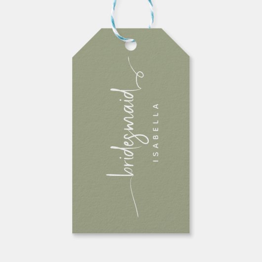 Bridesmaid Modern Minimalistisch Script Sage Green Geschenkanhänger (Rückseite)