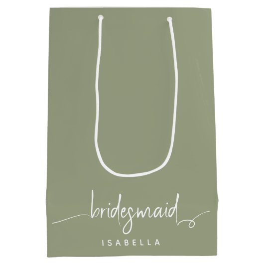 Bridesmaid Modern Minimalistisch Script Sage Green Mittlere Geschenktüte (Rückseite)