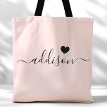 Bridesmaid Modernes Drehbuch Herz Blush Pink Tasche<br><div class="desc">Diese schicke Tasche mit Tote besticht durch einen schönen, rosafarbenen Hintergrund, der mit einem modernen Script-Schriftart und einem zarten Herzdesign geschmückt ist. Die weiche, elegante Farbe und die ausgeklügelte Typografie machen sie zu einem idealen Accessoire für Brautmädchen oder alle, die stilvolle und trendige Designs Liebe haben. Dieser Totbeutel ist ideal...</div>