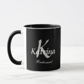 Bridesmaid Monogram Initial Black Individuelle Nam Tasse (Links)